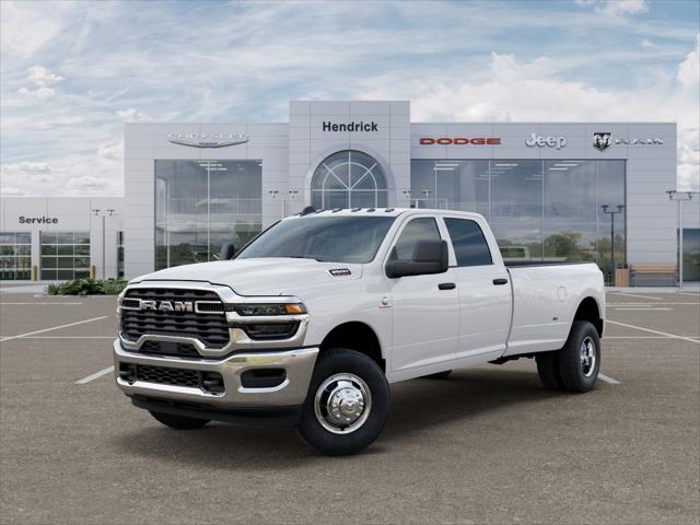 2026 RAM Ram 3500 RAM 3500 TRADESMAN CREW CAB 4X4 8 BOX