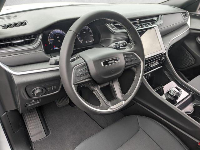 2026 Jeep Grand Cherokee GRAND CHEROKEE LAREDO 4X2