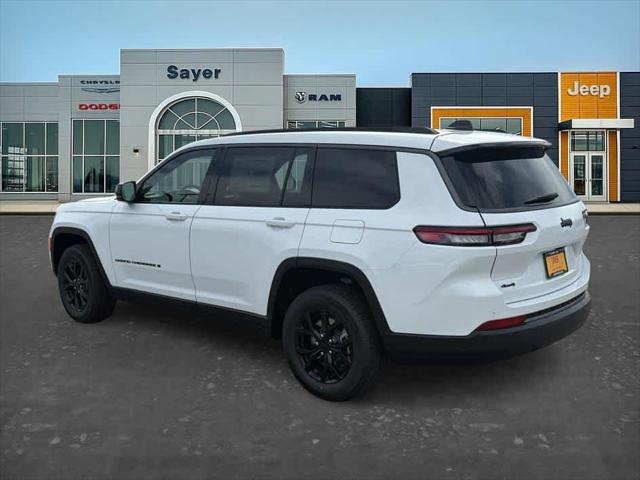 2026 Jeep Grand Cherokee Altitude 4x4