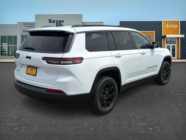 2026 Jeep Grand Cherokee Altitude 4x4
