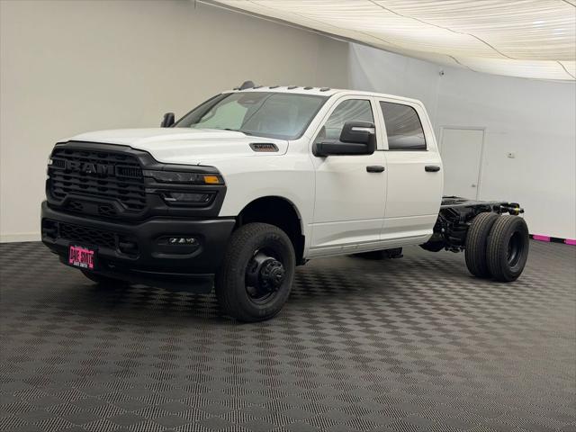 2026 RAM 3500 Chassis RAM 3500 TRADESMAN CREW CAB CHASSIS 4X4 60 CA