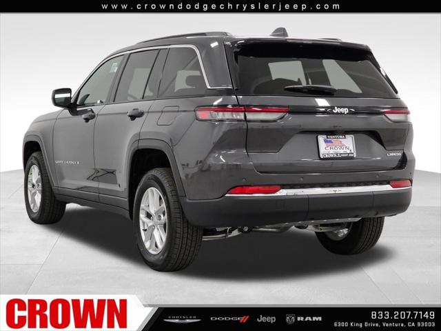 2026 Jeep Grand Cherokee Laredo 4x2