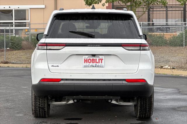 2026 Jeep Grand Cherokee Altitude 4x4