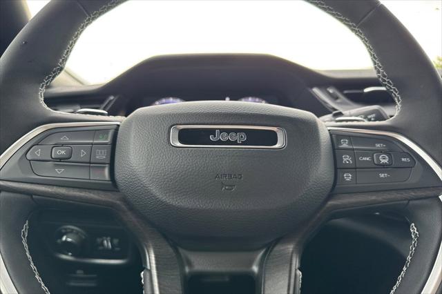 2026 Jeep Grand Cherokee Altitude 4x4