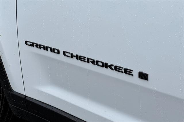 2026 Jeep Grand Cherokee Altitude 4x4