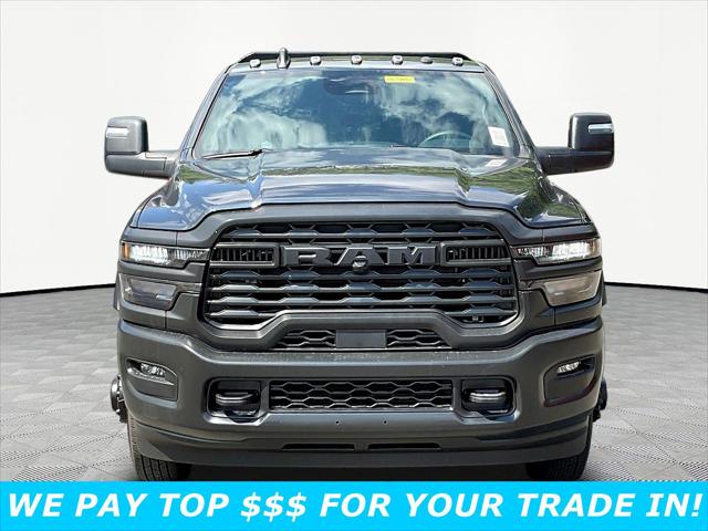 2026 RAM 3500 Chassis RAM 3500 TRADESMAN CREW CAB CHASSIS 4X4 60 CA