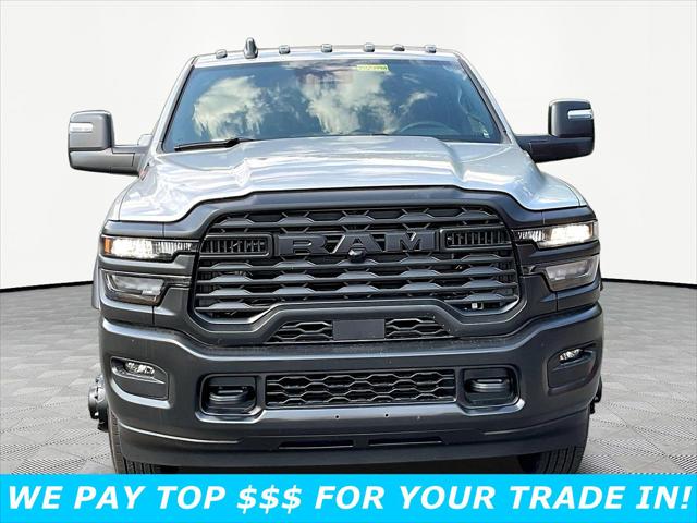2026 RAM 3500 Chassis RAM 3500 TRADESMAN CREW CAB CHASSIS 4X4 60 CA