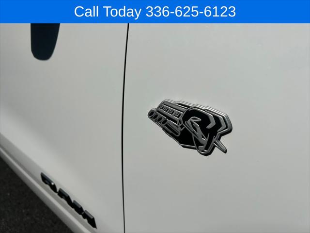 2026 Ram 1500 Tradesman Crew Cab 4x4 57 Box
