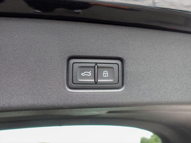 2024 Audi e-tron Prestige 55 quattro