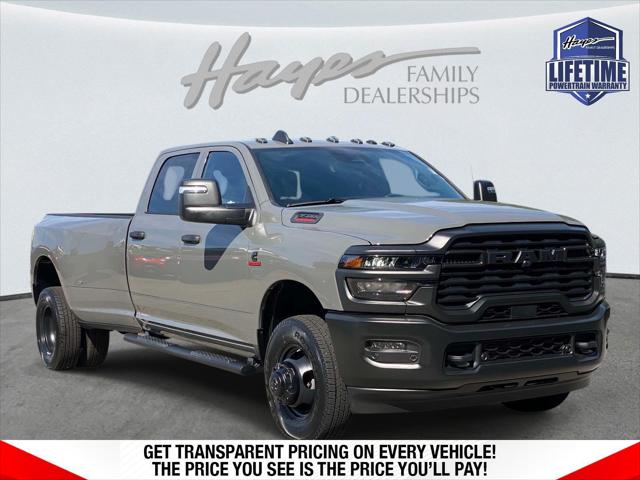 2026 RAM Ram 3500 RAM 3500 TRADESMAN CREW CAB 4X4 8 BOX