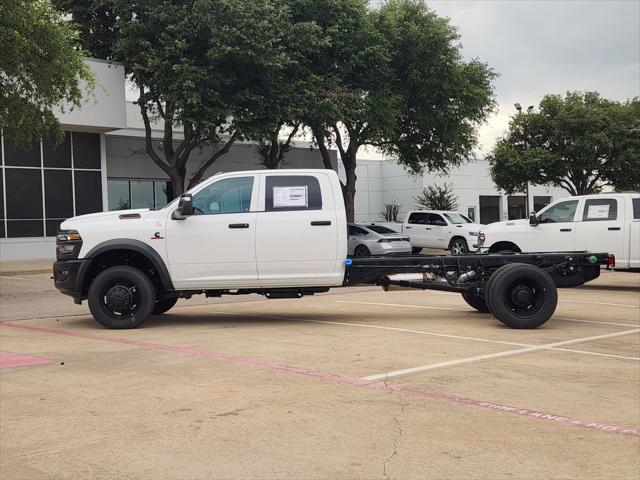 2026 RAM Ram 5500 Chassis Cab RAM 5500 TRADESMAN CHASSIS CREW CAB 4X4 84 CA
