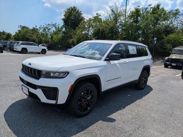 2026 Jeep Grand Cherokee GRAND CHEROKEE L LAREDO ALTITUDE 4X4 2026 Jeep Grand Cherokee GRAND CHEROKEE L LAREDO ALTITUDE 4X4