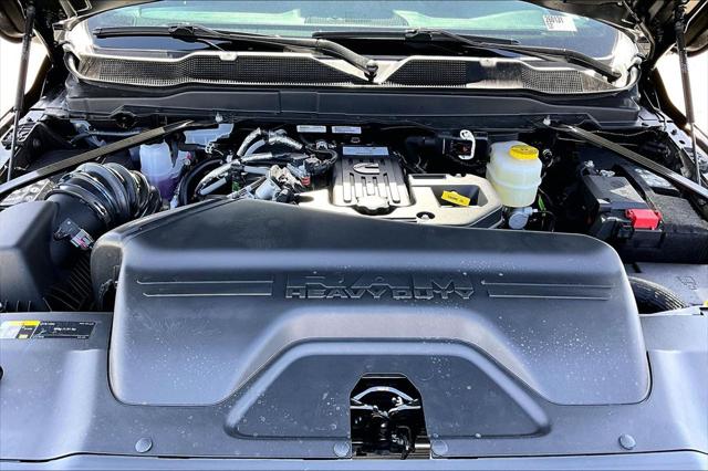 2026 Ram 2500 Tradesman Crew Cab 4x4 64 Box