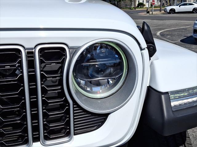 2026 Jeep Wrangler 4-Door Sahara 4x4