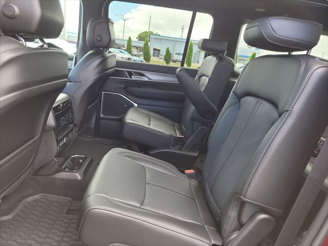 2026 Jeep Grand Wagoneer Upland 4x4