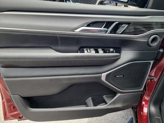 2026 Jeep Grand Wagoneer Upland 4x4