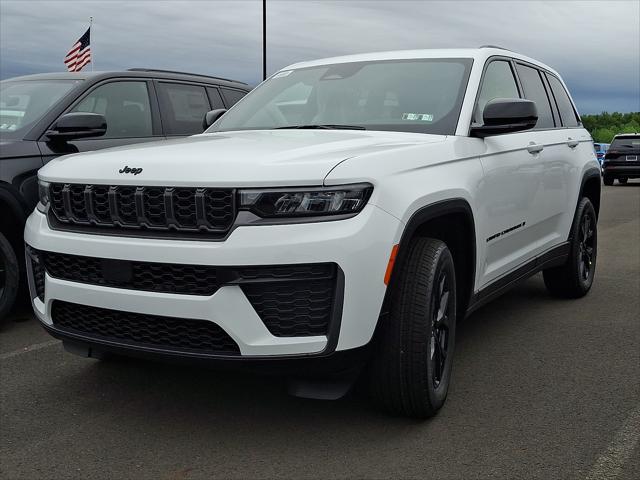 2026 Jeep Grand Cherokee GRAND CHEROKEE LAREDO ALTITUDE 4X4 2026 Jeep Grand Cherokee GRAND CHEROKEE LAREDO ALTITUDE 4X4