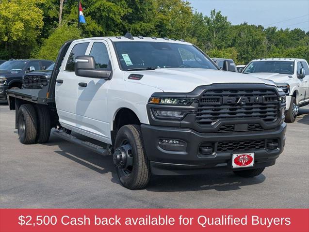 2026 RAM 3500 Chassis RAM 3500 TRADESMAN CREW CAB CHASSIS 4X4 60 CA