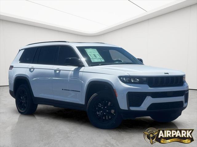 2026 Jeep Grand Cherokee L GRAND CHEROKEE L LAREDO ALTITUDE 4X4
