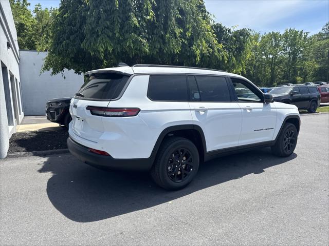2026 Jeep Grand Cherokee GRAND CHEROKEE L LAREDO ALTITUDE 4X4