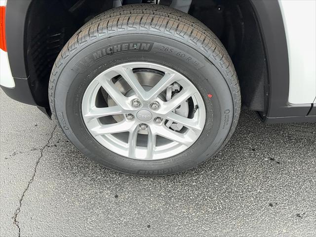 2026 Jeep Grand Cherokee GRAND CHEROKEE LAREDO X 4X4