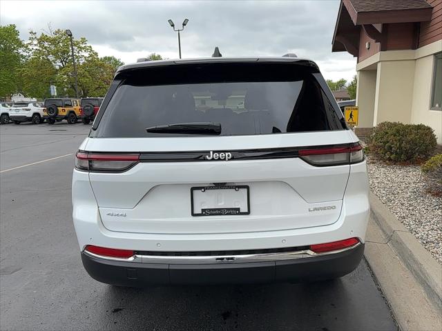 2026 Jeep Grand Cherokee Altitude 4x4