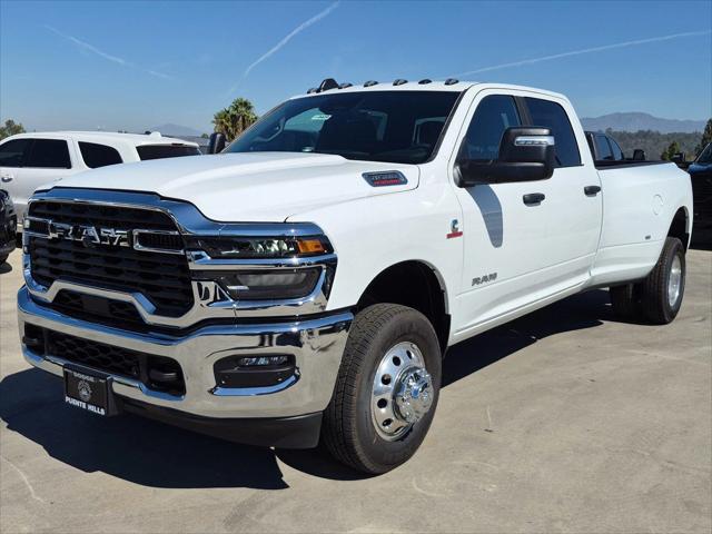 2026 RAM 3500 RAM 3500 BIG HORN CREW CAB 4X4 8 BOX