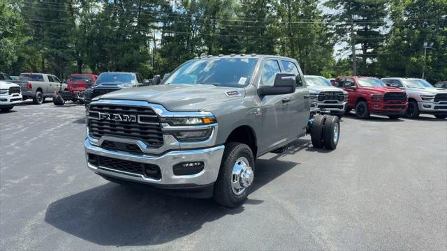2026 RAM 3500 Chassis RAM 3500 TRADESMAN CREW CAB CHASSIS 4X4 60 CA