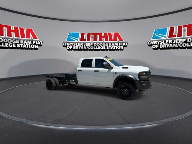 2026 RAM Ram 5500 Chassis Cab RAM 5500 TRADESMAN CHASSIS CREW CAB 4X4 84 CA