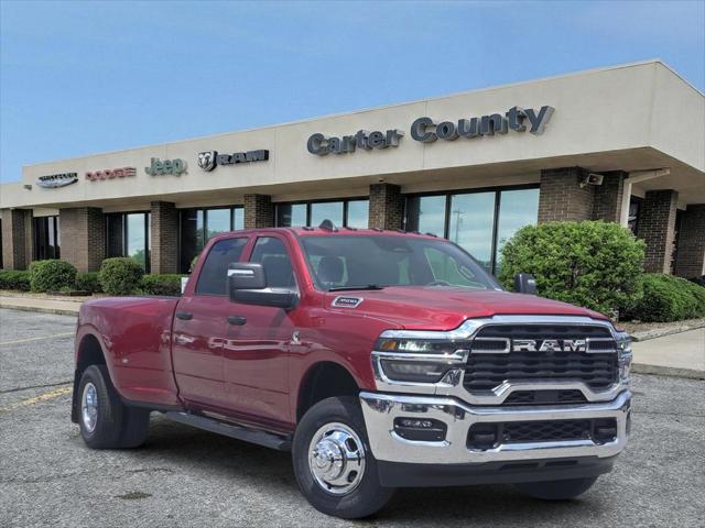 2026 RAM Ram 3500 RAM 3500 TRADESMAN CREW CAB 4X4 8 BOX