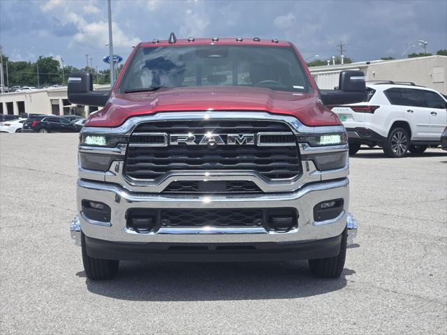 2026 RAM Ram 3500 RAM 3500 TRADESMAN CREW CAB 4X4 8 BOX