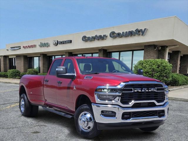 2026 RAM Ram 3500 RAM 3500 TRADESMAN CREW CAB 4X4 8 BOX