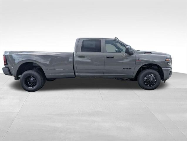2026 RAM 3500 RAM 3500 BIG HORN CREW CAB 4X4 8 BOX 2026 RAM 3500 RAM 3500 BIG HORN CREW CAB 4X4 8 BOX