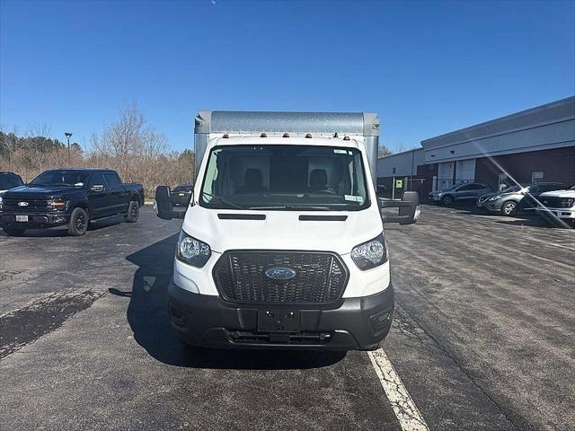 2023 Ford Transit Cutaway Base