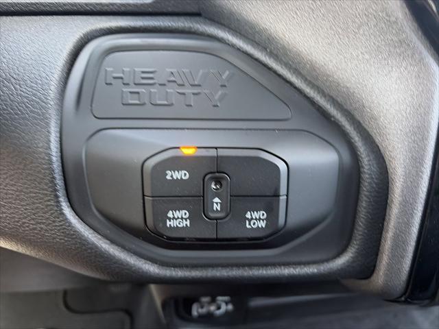 2026 Ram 2500 Black Express Crew Cab 4x4 6'4" Box