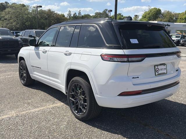 2026 Jeep Grand Cherokee Summit 4x4