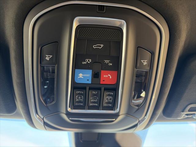 2026 Jeep Grand Cherokee Summit 4x4