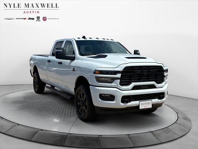 2026 RAM Ram 2500 RAM 2500 BLACK EXPRESS CREW CAB 4X4 8 BOX