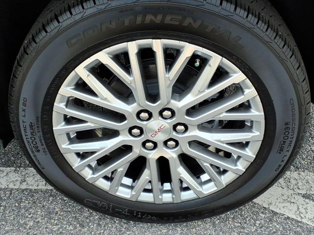 2026 GMC Acadia Denali AWD