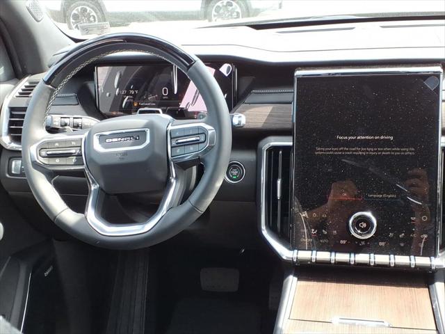 2026 GMC Acadia Denali AWD