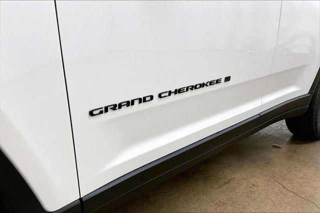 2026 Jeep Grand Cherokee Altitude 4x4