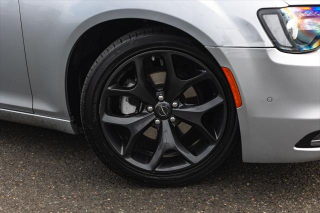 2023 Chrysler 300 300S