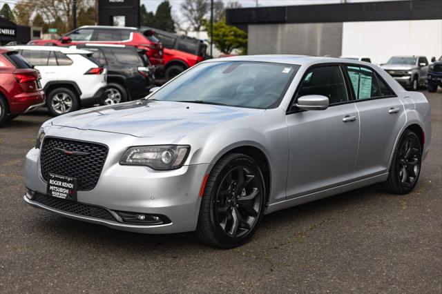 2023 Chrysler 300 300S