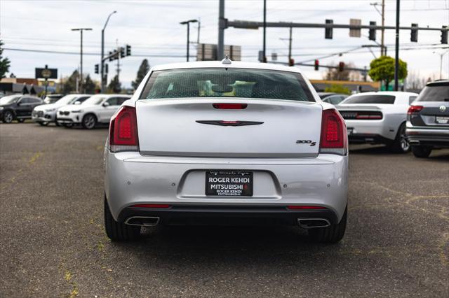 2023 Chrysler 300 300S