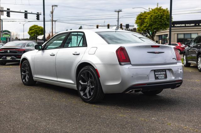 2023 Chrysler 300 300S