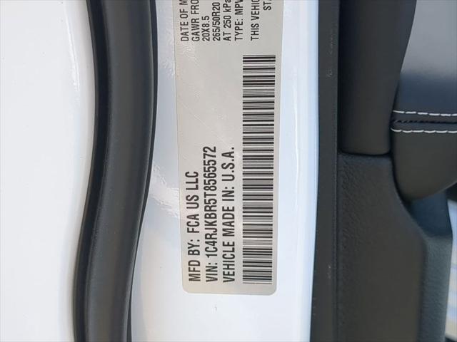 2026 Jeep Grand Cherokee L Limited Reserve 4x4