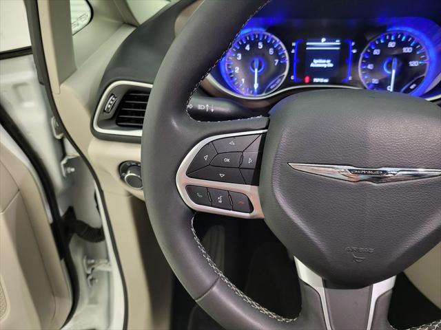 2024 Chrysler Voyager LX