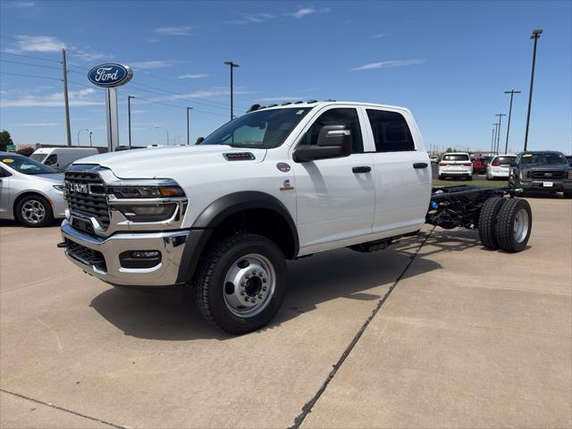 2026 RAM Ram 5500 Chassis Cab RAM 5500 TRADESMAN CHASSIS CREW CAB 4X4 84 CA