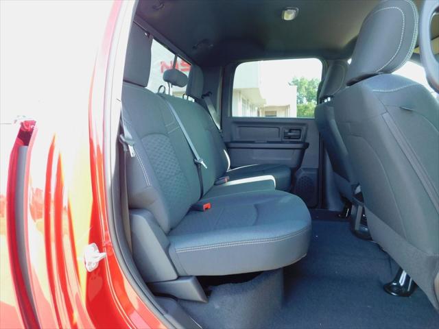 2026 Ram 2500 Black Express Crew Cab 4x4 6'4" Box