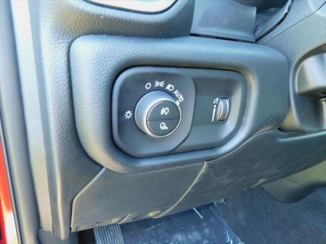 2026 Ram 2500 Black Express Crew Cab 4x4 6'4" Box